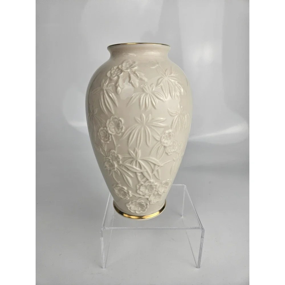 Lenox Mother's Day 1988 Ivory China Vase Birds Floral Relief Gold‎ Trim USA